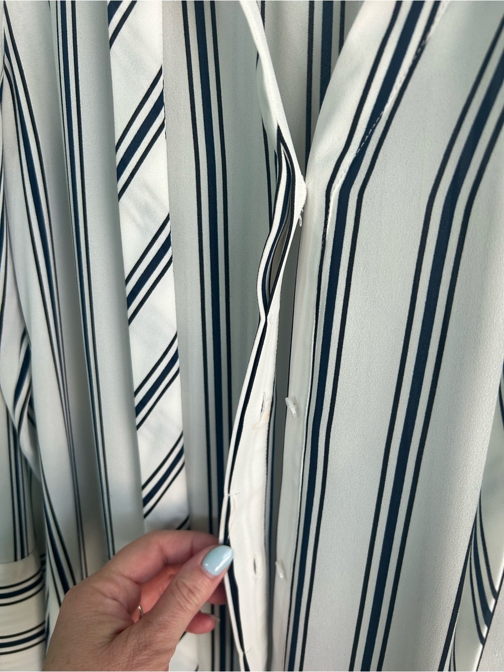 White House Black Market Striped Tie-Neck Blouse - Picture 4 of 5